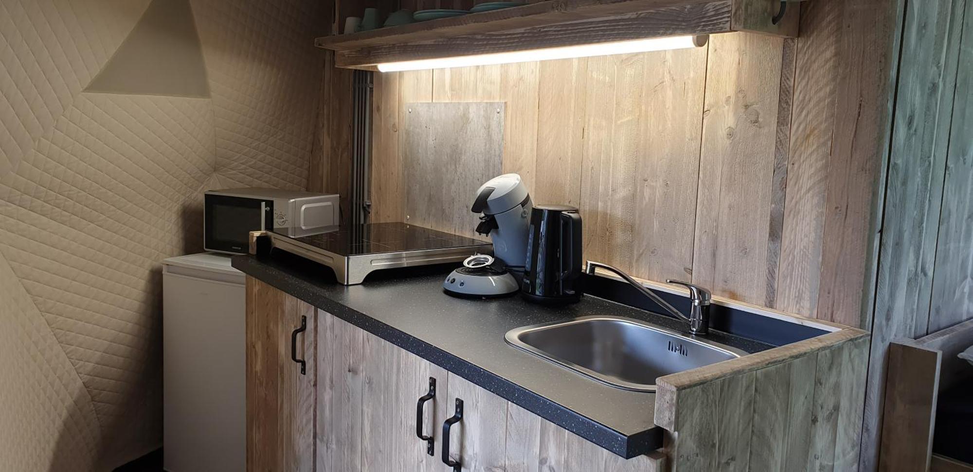 Camping De Reeenwissel Hoogersmilde Quarto foto